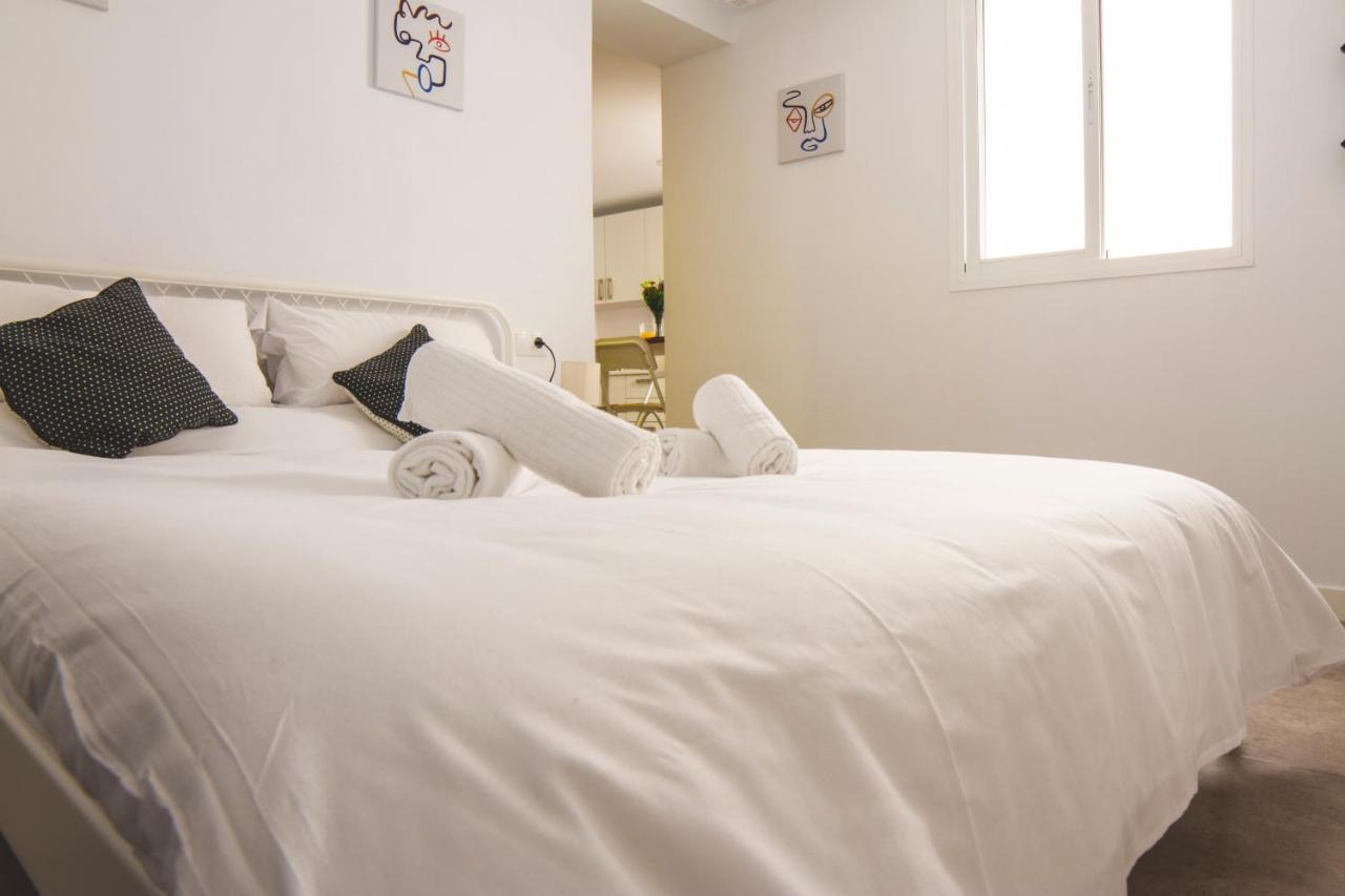 Cdz - Botica, Encantador Apartamento En Pleno Centro Historico Cádiz Buitenkant foto