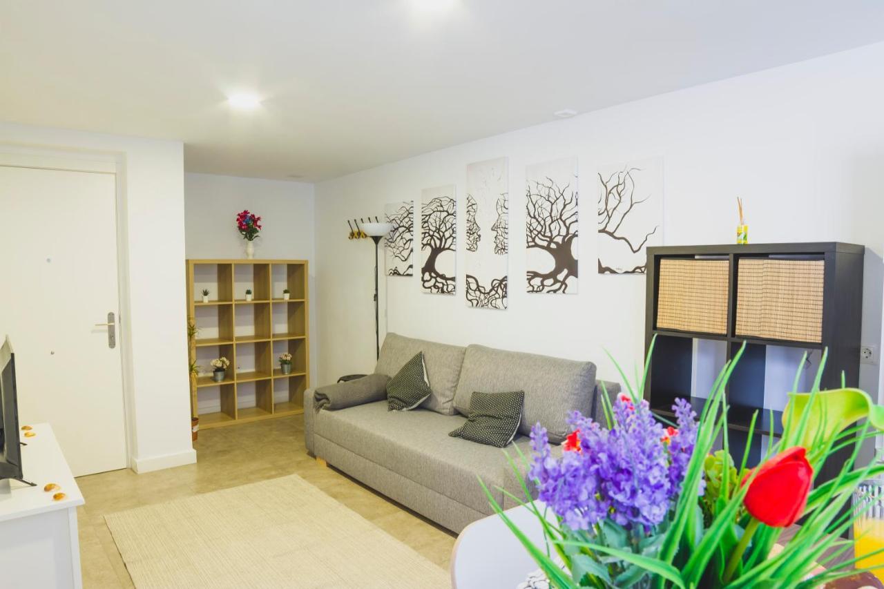 Cdz - Botica, Encantador Apartamento En Pleno Centro Historico Cádiz Buitenkant foto