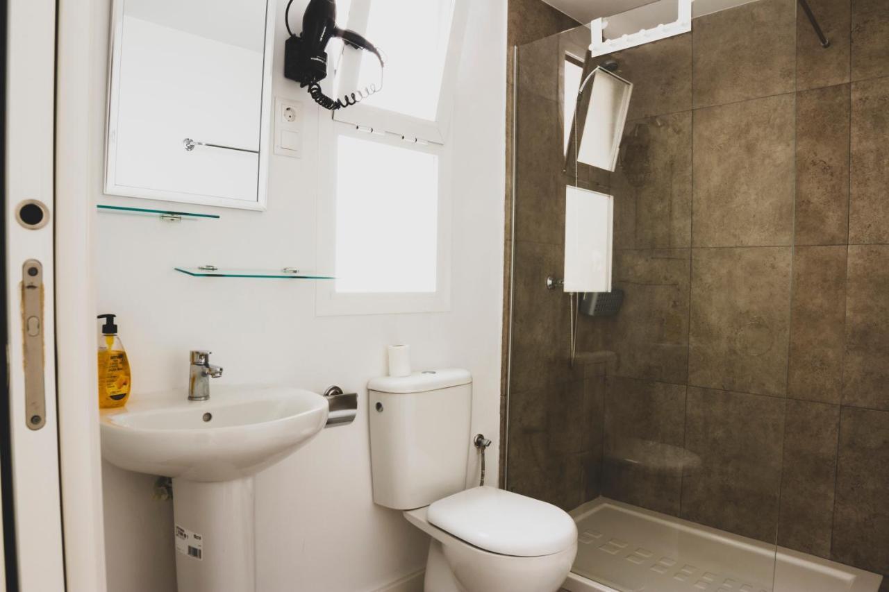 Cdz - Botica, Encantador Apartamento En Pleno Centro Historico Cádiz Buitenkant foto