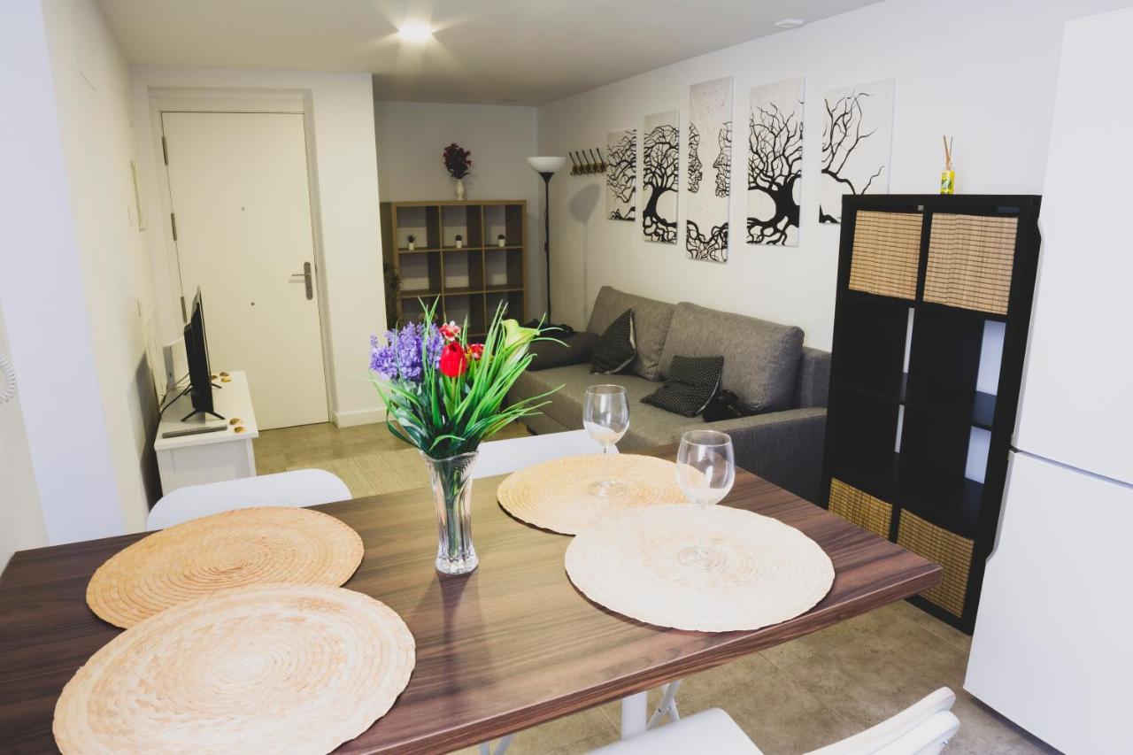 Cdz - Botica, Encantador Apartamento En Pleno Centro Historico Cádiz Buitenkant foto