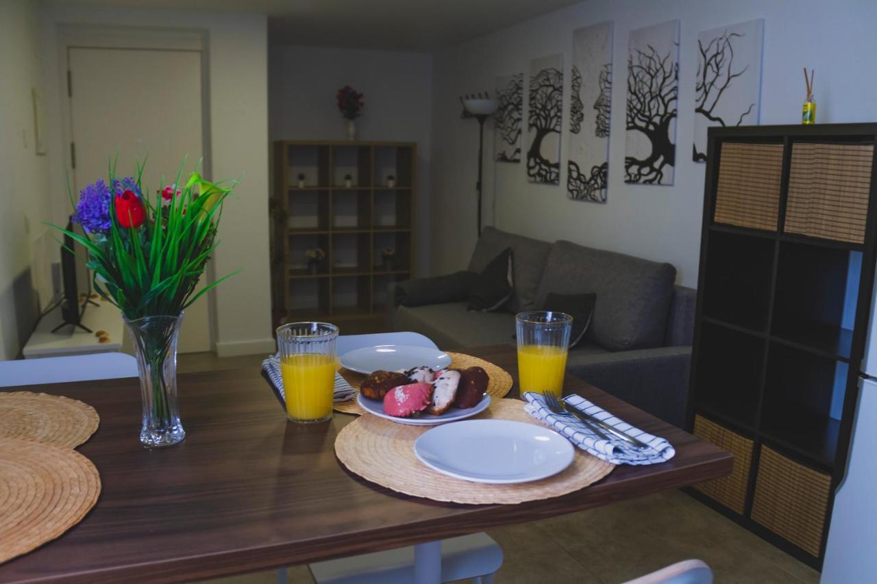 Cdz - Botica, Encantador Apartamento En Pleno Centro Historico Cádiz Buitenkant foto