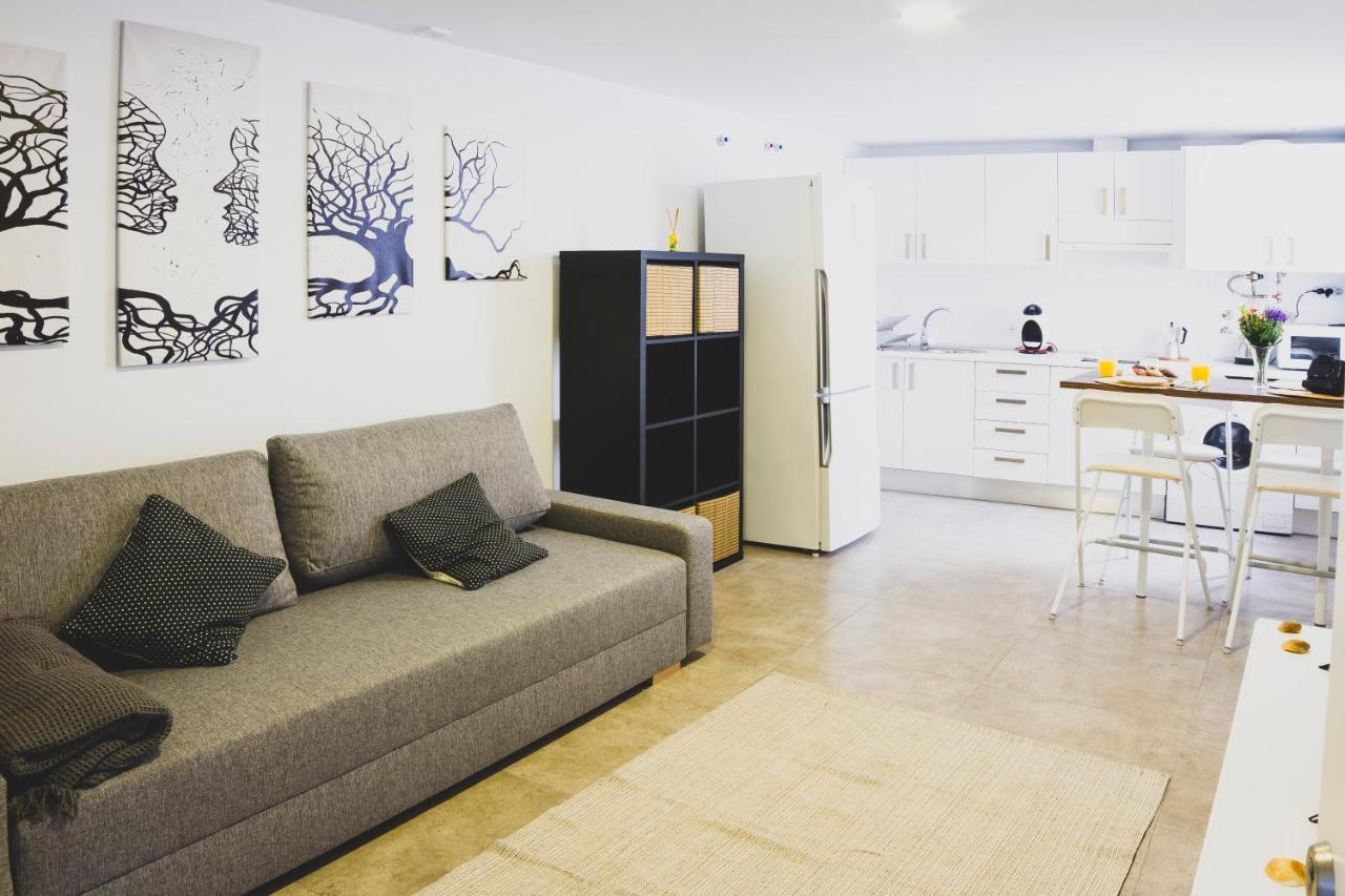 Cdz - Botica, Encantador Apartamento En Pleno Centro Historico Cádiz Buitenkant foto